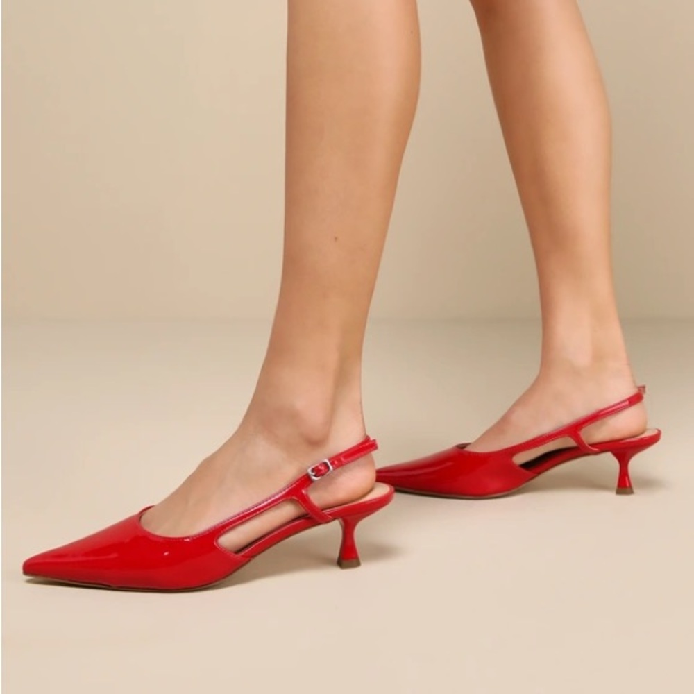 Steve Madden Legaci Slingback Kitten Heels in Patent Red 7.5
